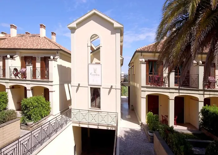 Quiet Retreat Near And Tivoli Baths *